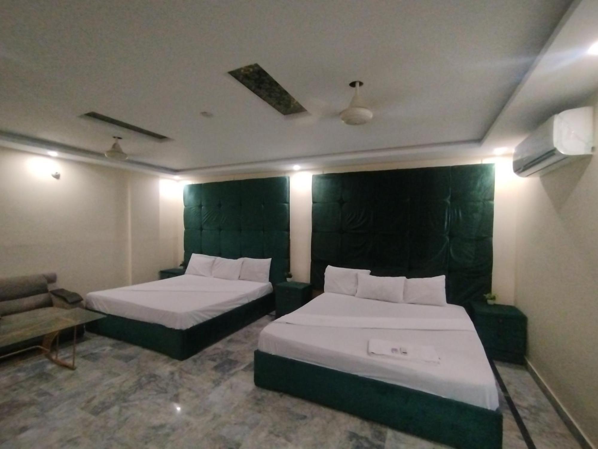 Hotel Crown Plaza, Near Karachi Airport, Darul Sehat Hospital, Dow, Agha Khan And Liaqat Hospital Zewnętrze zdjęcie