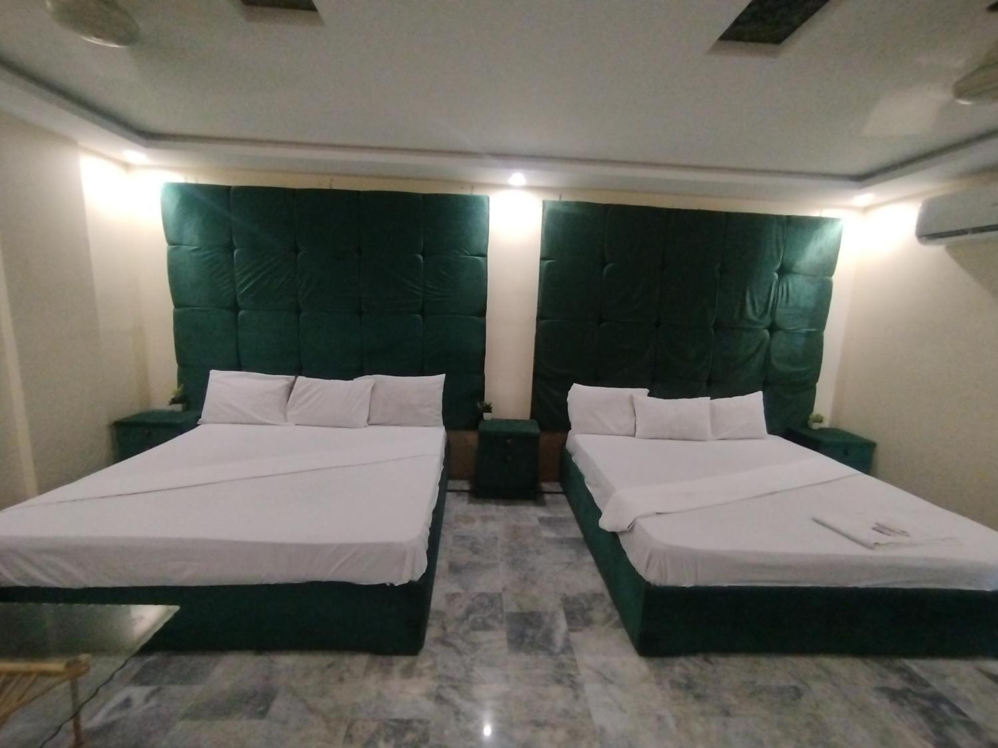 Hotel Crown Plaza, Near Karachi Airport, Darul Sehat Hospital, Dow, Agha Khan And Liaqat Hospital Zewnętrze zdjęcie