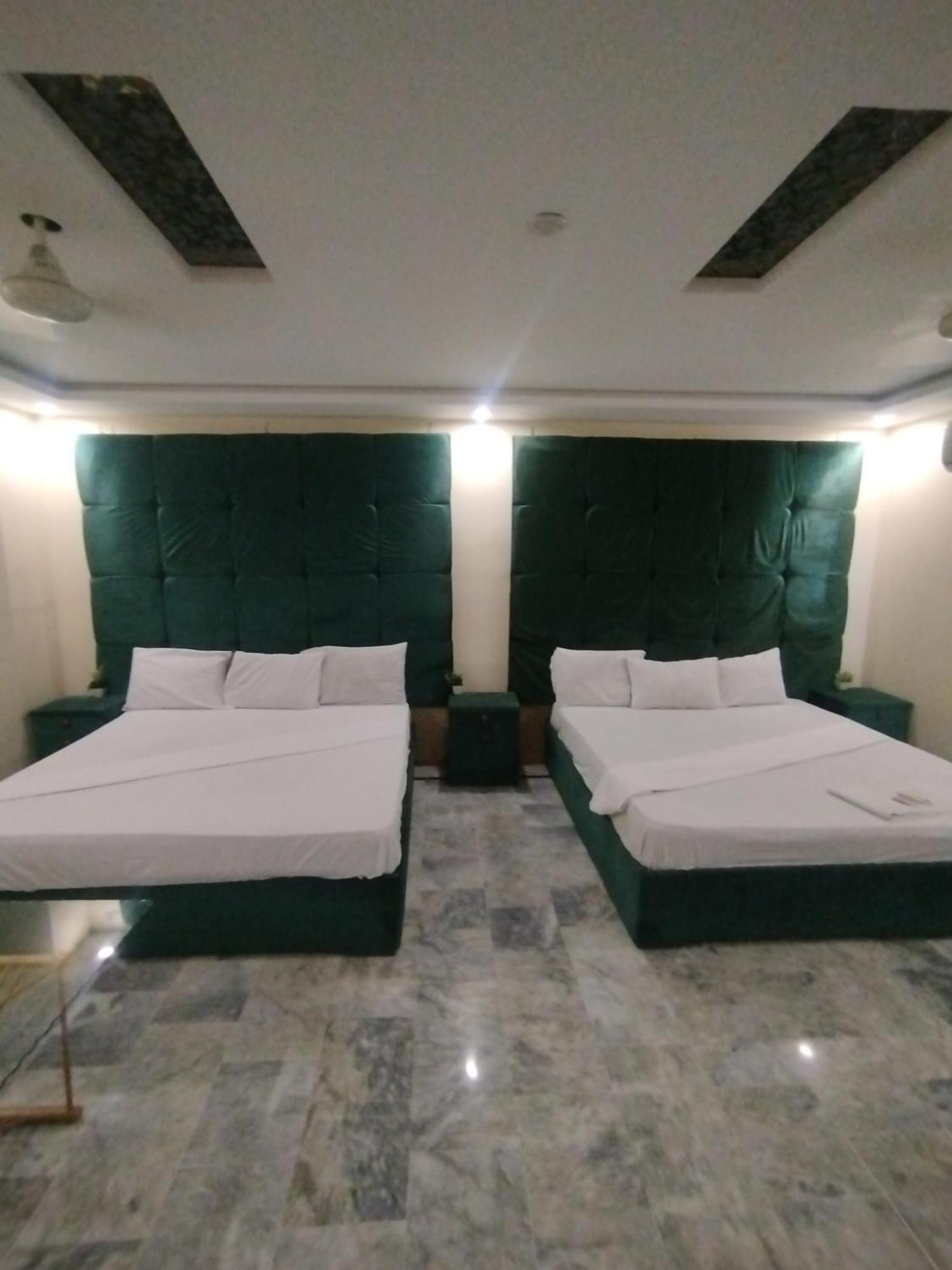 Hotel Crown Plaza, Near Karachi Airport, Darul Sehat Hospital, Dow, Agha Khan And Liaqat Hospital Zewnętrze zdjęcie